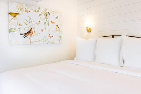 Downtown Luxury Farmhouse Apartment #4 West Dundee ภายนอก รูปภาพ